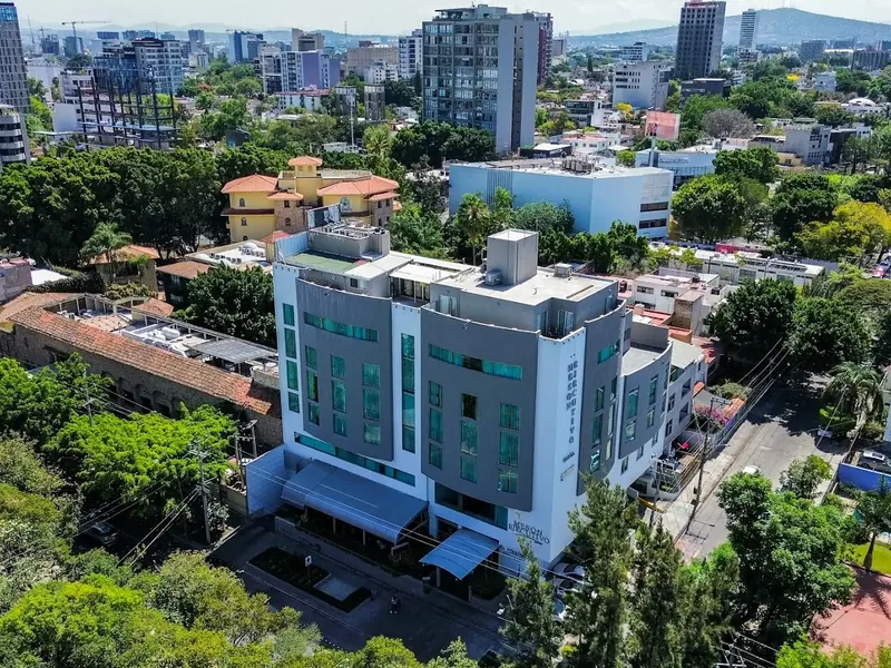 Vista exterior del hotel — Hotel Mesón Ejecutivo