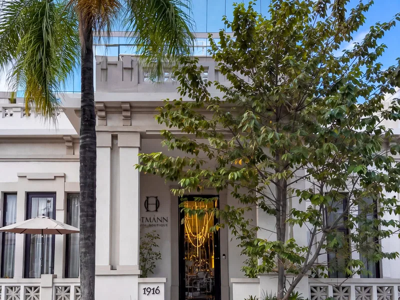 Fachada del hotel — Ottman Hotel