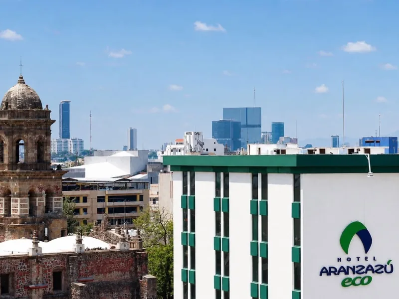 Fachada del hotel — Aranzazú Eco