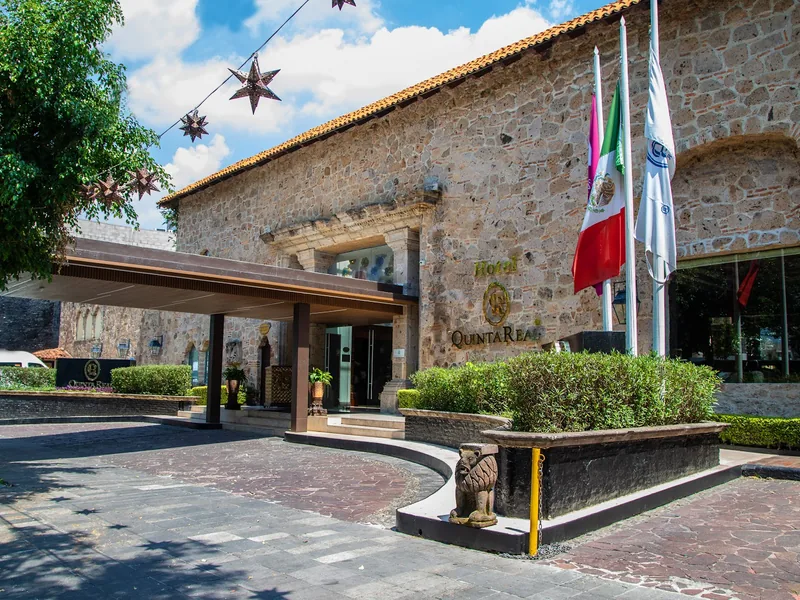 Entrada del hotel — Hotel Quinta Real Guadalajara